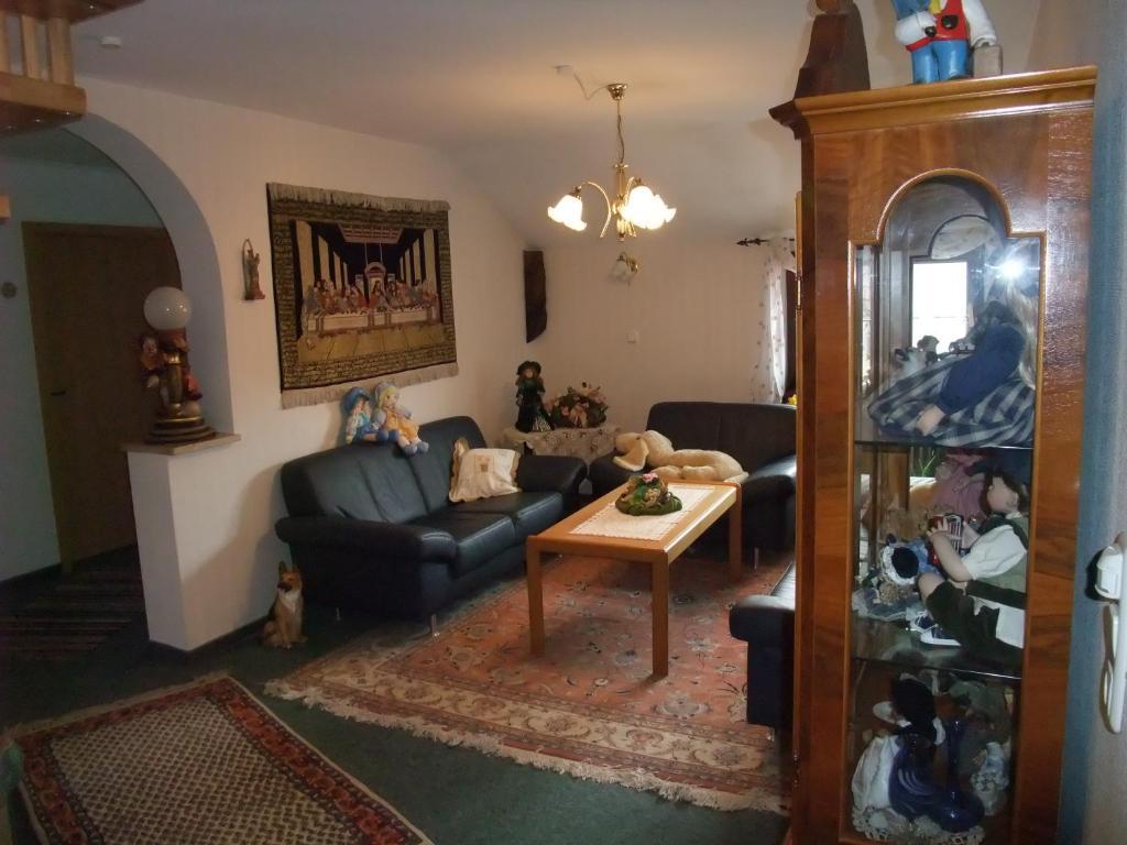 Gasthof Alte Post オーバートルバッハ エクステリア 写真