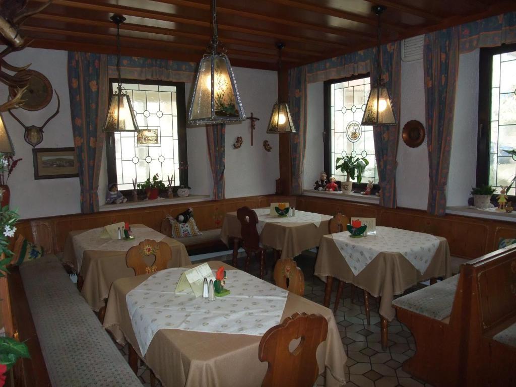 Gasthof Alte Post オーバートルバッハ エクステリア 写真