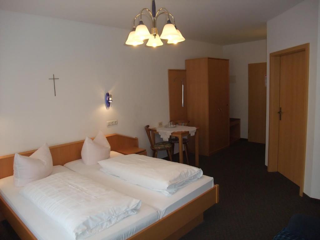 Gasthof Alte Post オーバートルバッハ 部屋 写真